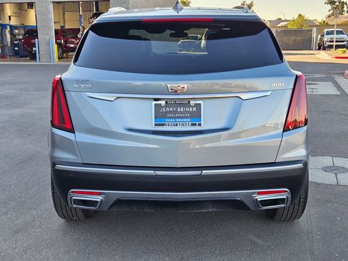 Used 2025 Cadillac XT5 Premium Luxury image 4