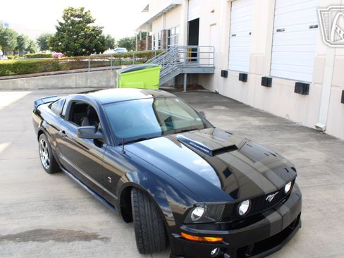 Used 2007 Ford Mustang GT RWD image 17