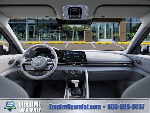 New 2026 Hyundai Elantra SE image 11