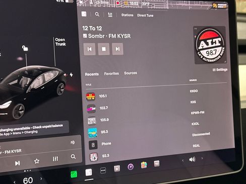 Used 2019 Tesla Model 3 Standard Range Plus image 22