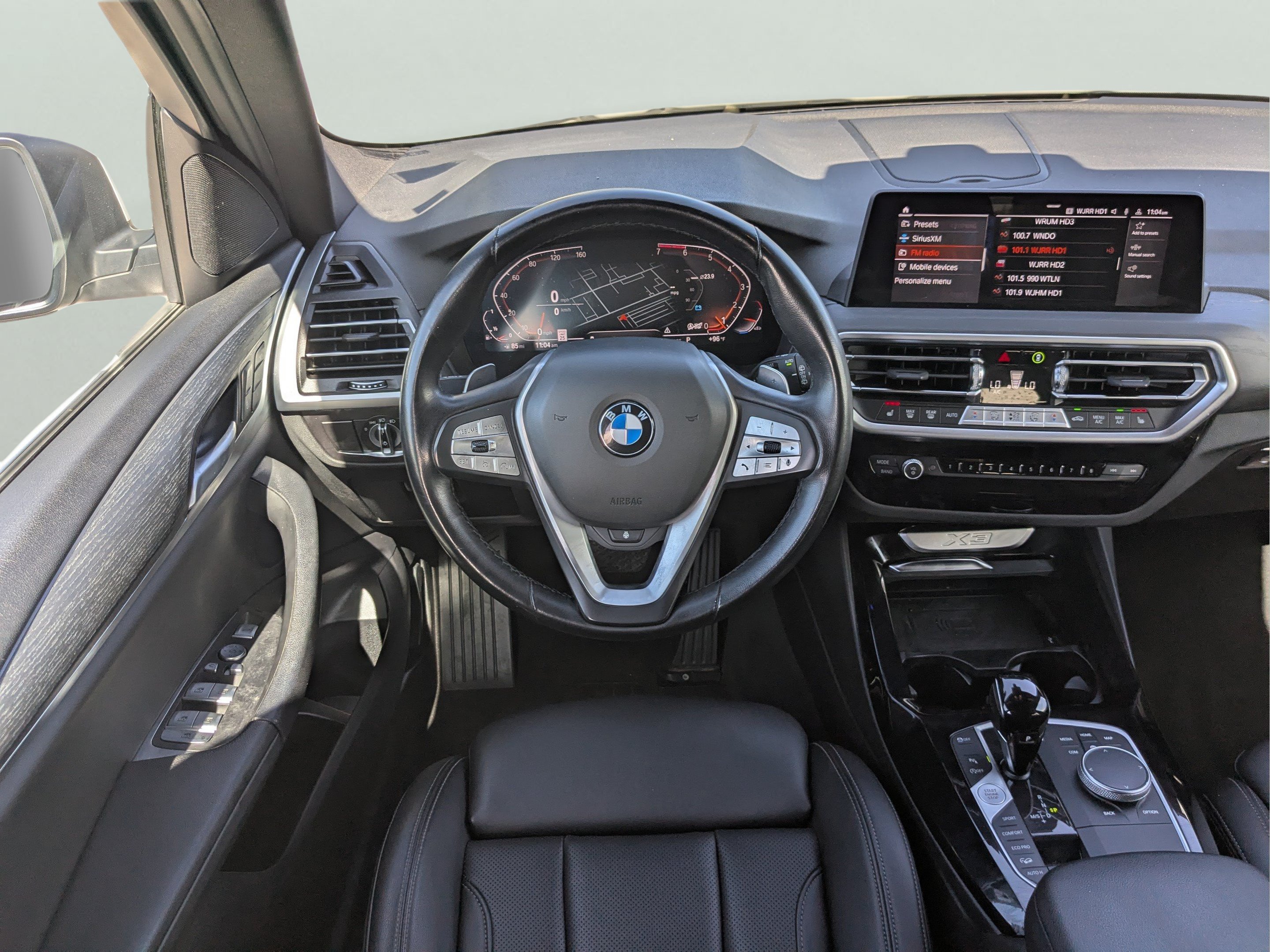 Used 2023 BMW X3 xDrive30i AWD/4WD image 18