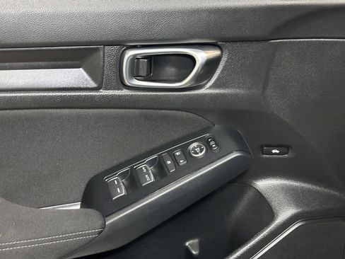 Used 2025 Honda Civic Sport image 21