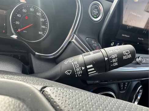 Used 2025 Chevrolet Blazer LT image 20