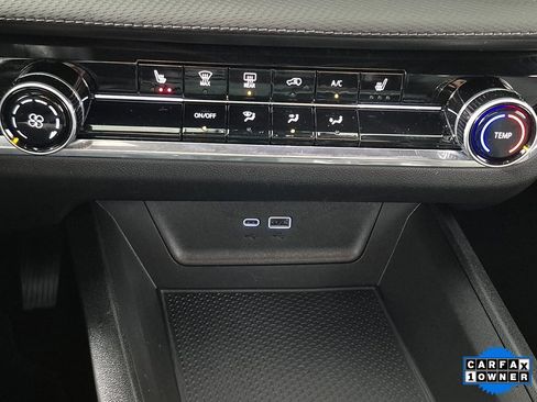 Certified 2025 Chevrolet Equinox LT image 16