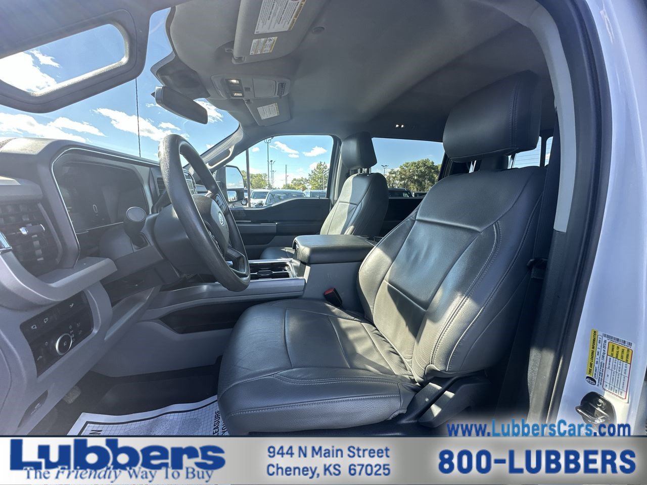 Used 2023 Ford F250 XLT w/ Black Appearance Package AWD/4WD image 11