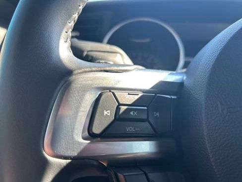 Used 2022 Ford Mustang GT Premium image 19