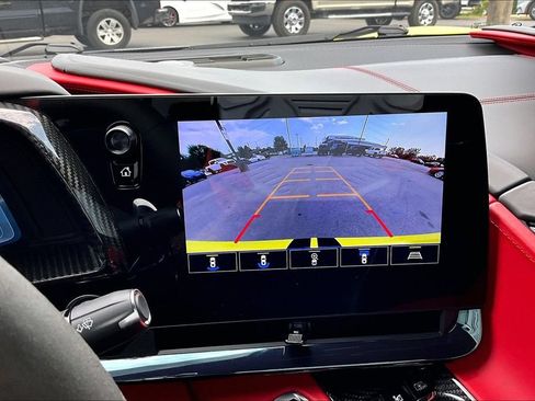 Used 2023 Chevrolet Corvette Stingray Premium Conv w/ Stealth Interior Trim Package RWD image 17