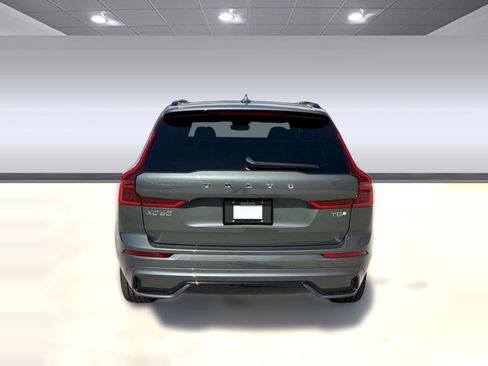 New 2026 Volvo XC60 T8 Plus w/ Climate Package AWD/4WD image 10
