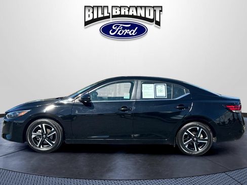 Used 2025 Nissan Sentra SV FWD image 6