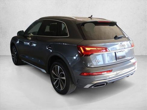 Used 2023 Audi Q5 2.0T Prestige w/ Prestige Package AWD/4WD image 9