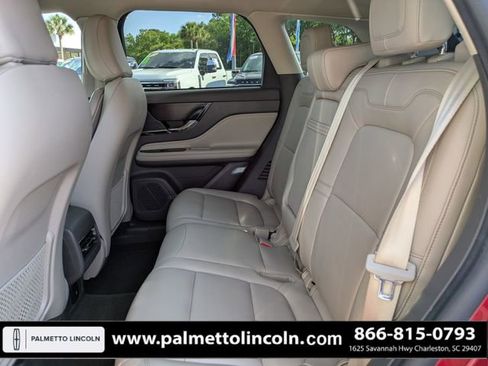 Used 2021 Lincoln Corsair FWD image 14