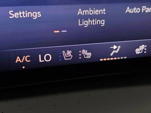 New 2026 Buick Enclave Avenir w/ Super Cruise Package AWD/4WD image 7