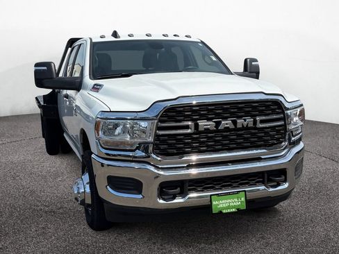 Used 2024 RAM 3500 SLT w/ Quick Order Package 2YG SLT AWD/4WD image 7