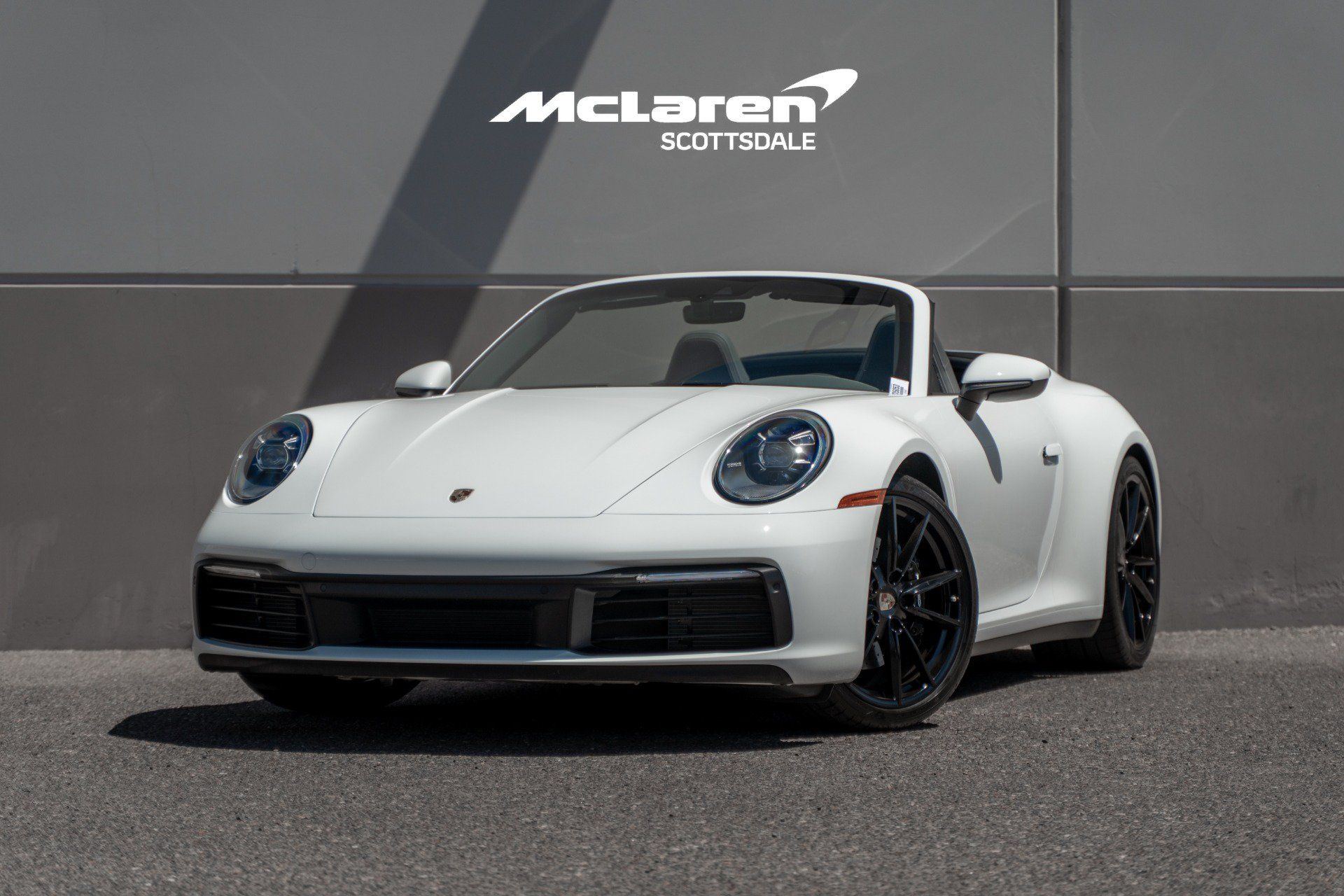 Used 2024 Porsche 911 Carrera S RWD image 2