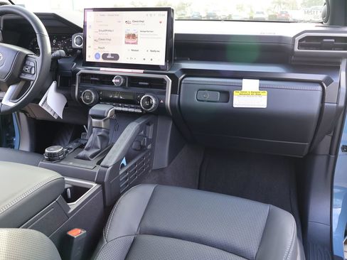 New 2026 Toyota 4Runner Limited image 32