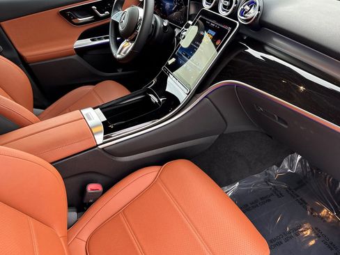 Used 2025 Mercedes-Benz GLC 300 GLC 300 Coupe image 13