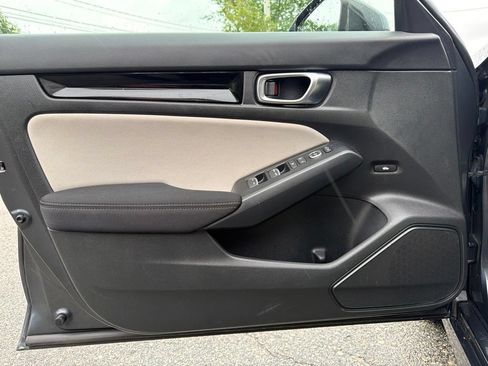 Used 2024 Honda Civic EX image 10