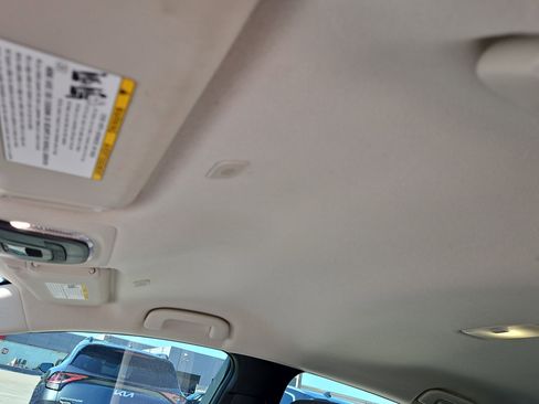 Used 2024 Toyota Corolla LE image 21