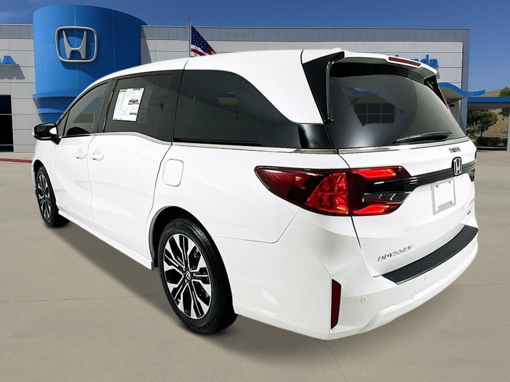 New 2027 Honda Odyssey Elite image 3