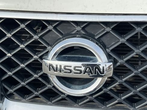 Used 2019 Nissan Frontier SV image 10