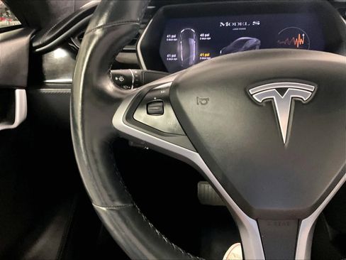 Used 2020 Tesla Model S Long Range image 22