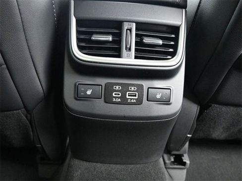 Used 2023 Subaru Outback Touring XT image 31