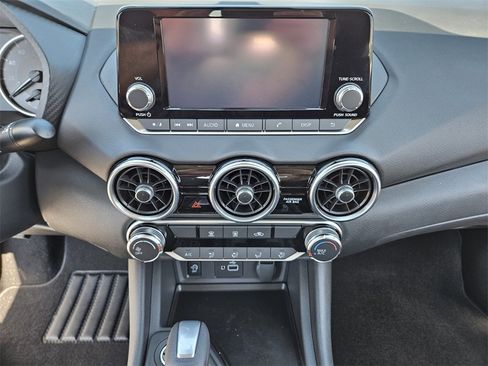 New 2025 Nissan Sentra S image 10