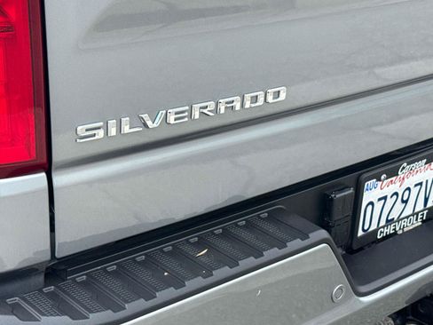 Used 2023 Chevrolet Silverado 1500 RST w/ Convenience Package II AWD/4WD image 7