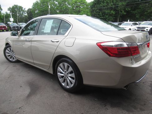 Used 2015 Honda Accord EX-L image 14