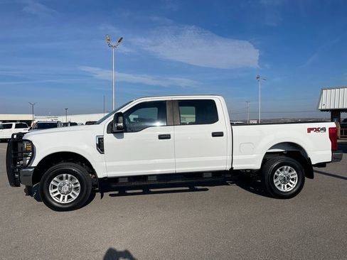 Used 2019 Ford F250 XL w/ STX Appearance Package image 6