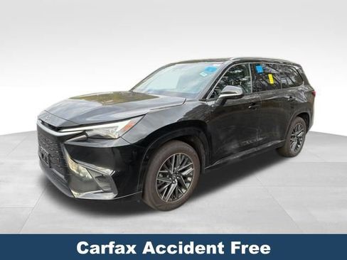 Used 2024 Lexus TX 350 AWD w/ Technology Package image 3