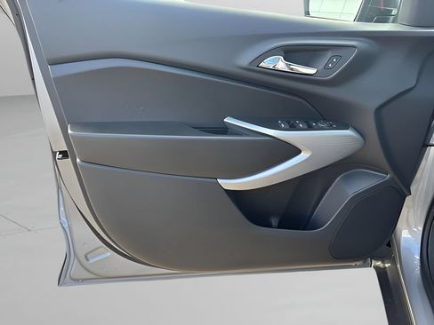 New 2026 Chevrolet Trax LS w/ Driver Confidence Package FWD image 14