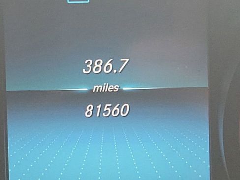 Used 2019 Mercedes-Benz C 300 Sedan image 5