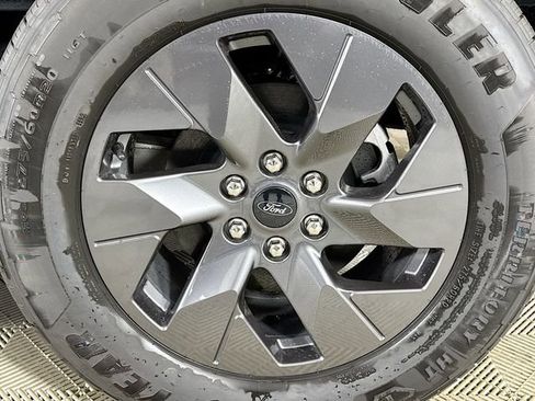 New 2025 Ford F150 Lightning Flash image 31