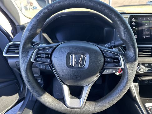 Used 2021 Honda Accord Hybrid image 18
