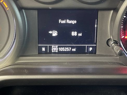 Used 2019 Chevrolet Silverado 1500 Custom Trail Boss w/ Custom Convenience Package AWD/4WD image 24