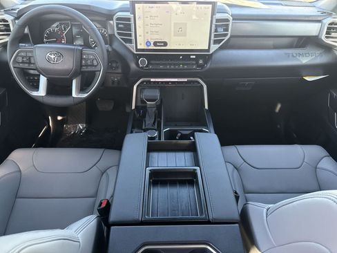 Used 2026 Toyota Tundra SR5 w/ SR5 Premium Package AWD/4WD image 15