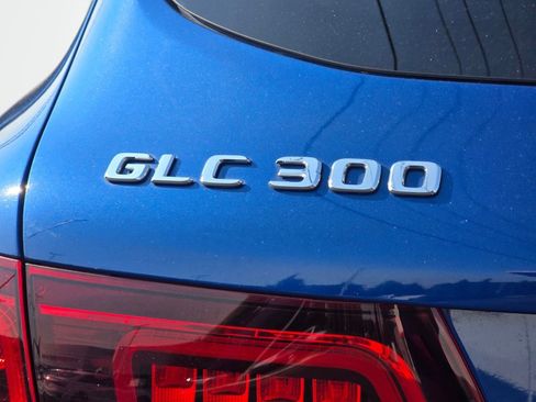Used 2022 Mercedes-Benz GLC 300 4MATIC image 33