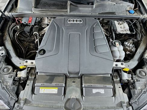 Used 2020 Audi Q7 2.0T Premium Plus w/ Premium Plus Package image 32