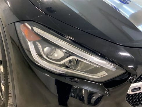 Used 2021 Mercedes-Benz GLA 250 4MATIC image 28