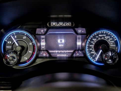 Used 2020 RAM 3500 Limited image 18