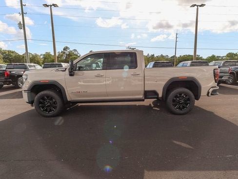 New 2026 GMC Sierra 2500 AT4 w/ AT4 Premium Plus Package AWD/4WD image 5