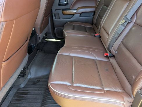 Used 2019 Chevrolet Silverado 2500 High Country w/ Duramax Plus Package AWD/4WD image 8