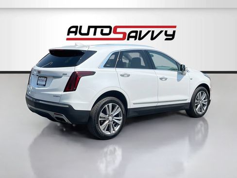 Used 2024 Cadillac XT5 Premium Luxury w/ LPO, Floor Liner Package AWD/4WD image 7