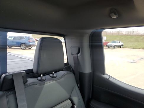 Used 2022 GMC Sierra 1500 Denali w/ Denali Premium Package AWD/4WD image 15