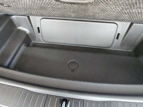 New 2025 Jeep Grand Cherokee L Altitude RWD image 54