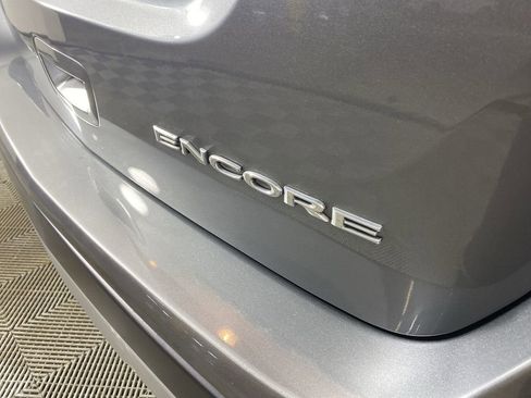 Used 2019 Buick Encore Preferred image 31