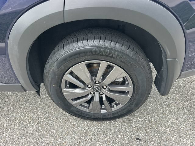 Certified 2024 Nissan Pathfinder SV FWD image 10