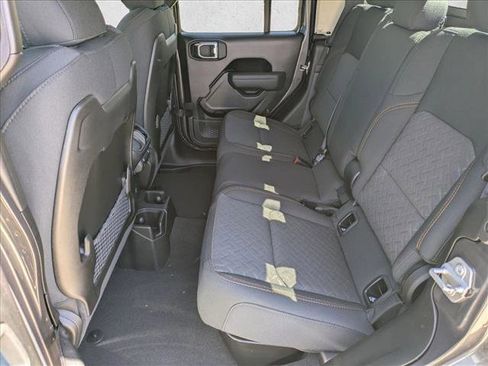 New 2026 Jeep Gladiator Mojave AWD/4WD image 15