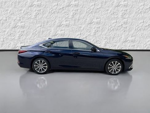 Used 2021 Lexus ES 350 w/ Premium Package FWD image 2